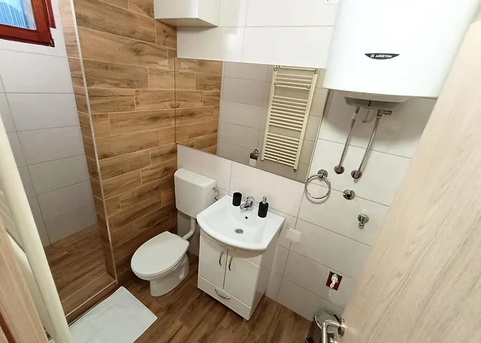 公寓 Abbazia Apartments Free Parking Near Center And Vrbas River *