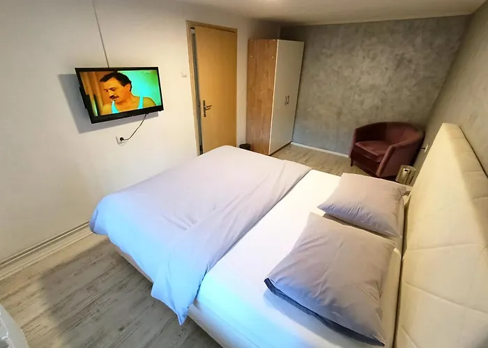 Abbazia Apartments Free Parking Near Center And Vrbas River 公寓 *